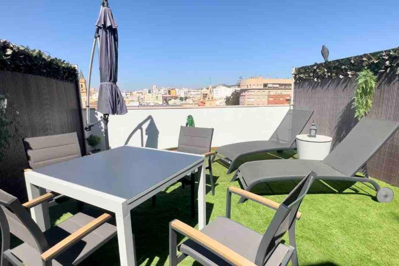 En Pleno Centro, Super Coqueto Y Perfecto Para 2, Málaga Eksteriør billede